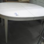 489 2556 DINING TABLE